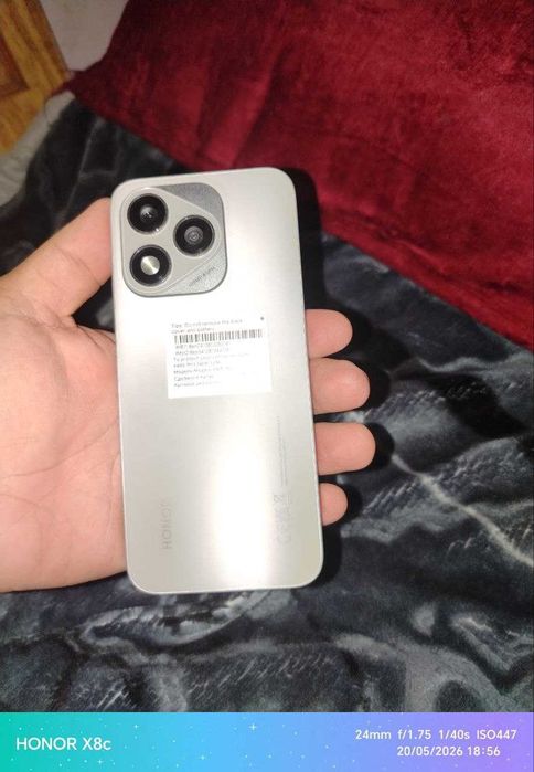 HONOR telefon sotiladi