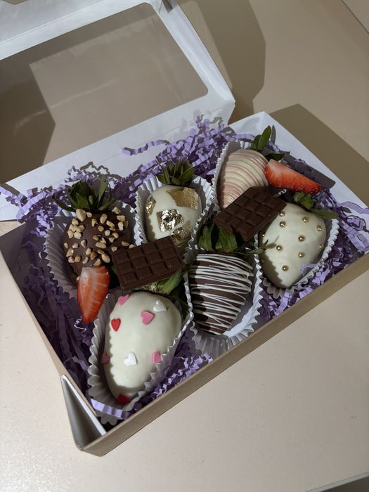 Сочная клубника в бельгийском шоколаде