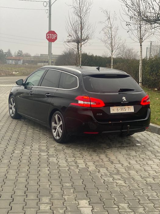 Peugeot 308 1.2 130cp