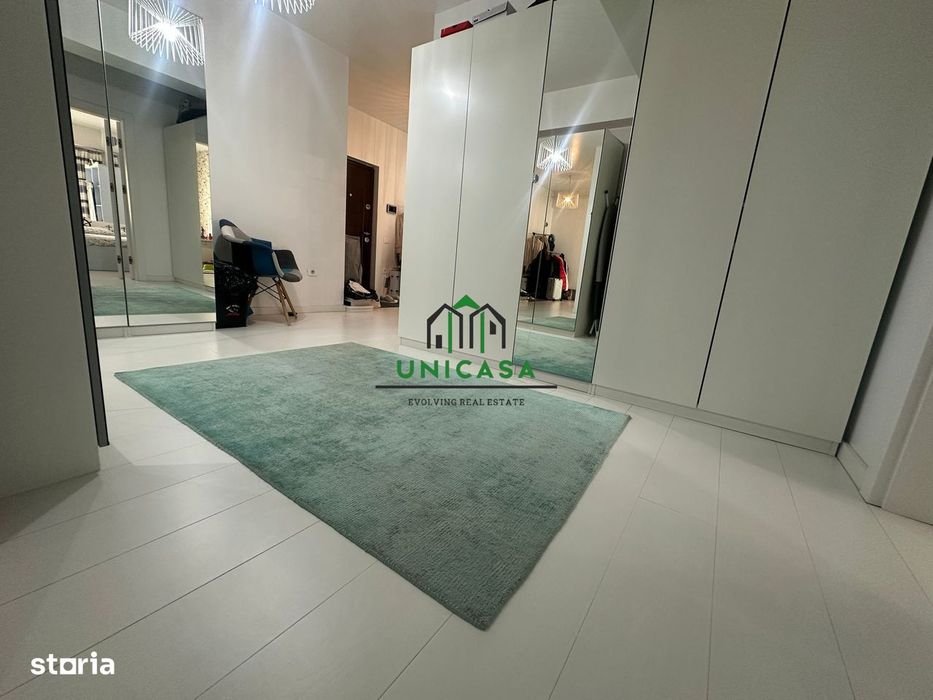 Apartament 4 camere - tip Penthouse - Zona 1 Mai