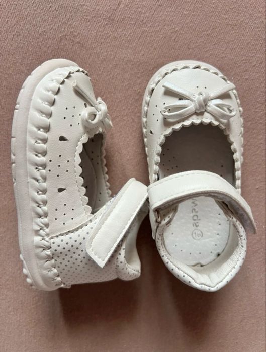 Pantofi fetite apawwa