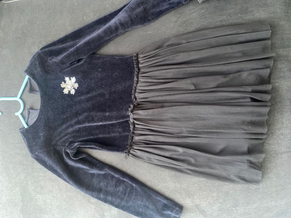 Черна рокля за момиче