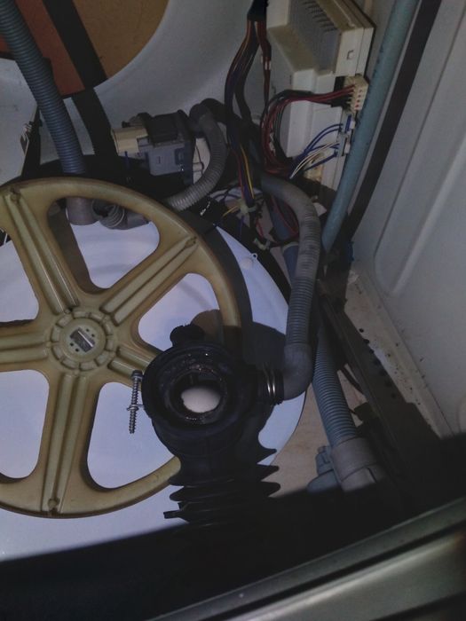 Пералня Hotpoint Ariston - части