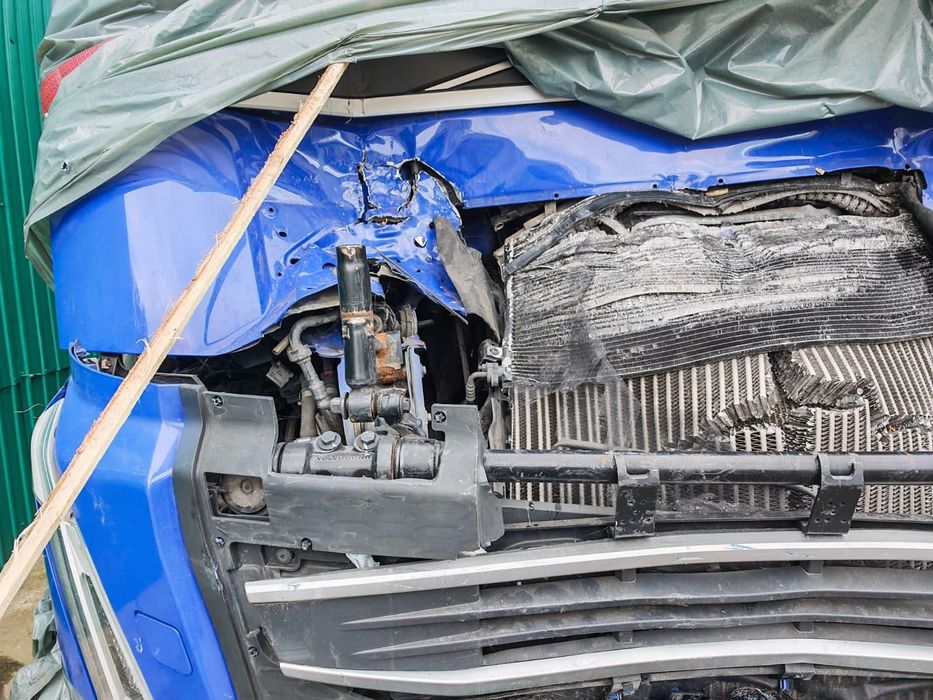 Vând Cap  tractor Avariat Volvo FH an 2021 510 CP