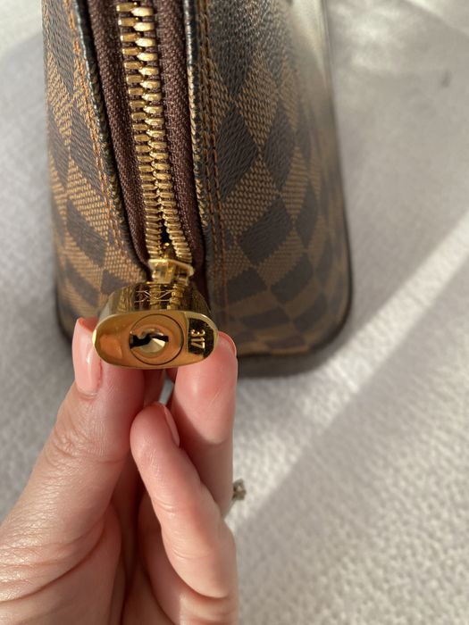 Geanta Louis Vuitton