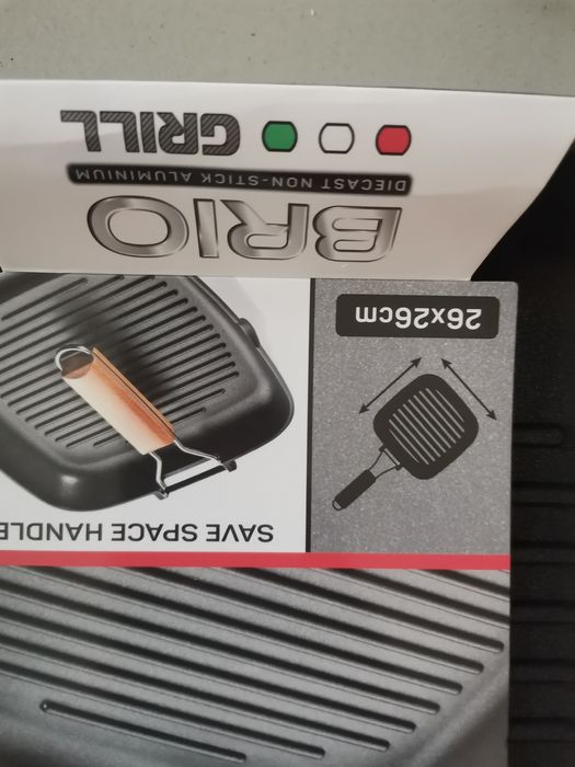 Нов Тиган грил Brio със сгъваема дръжка, 26 x 26 см