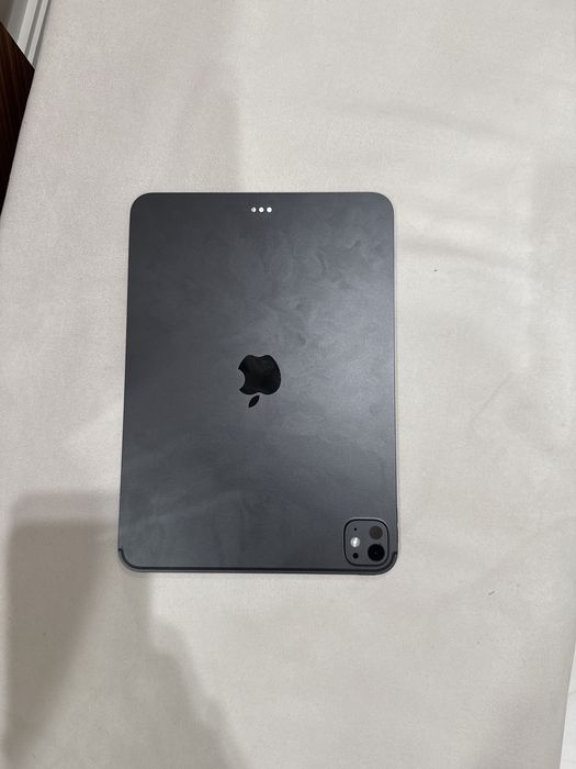 Ipad pro m5 11 inch