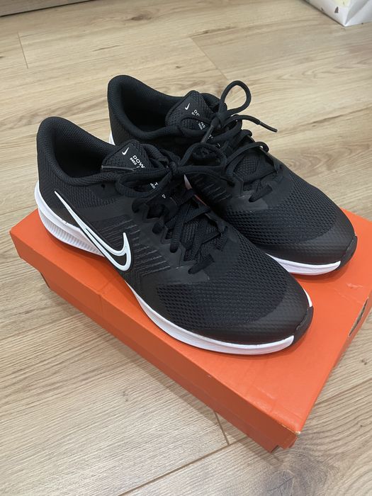 Маратонки на Nike