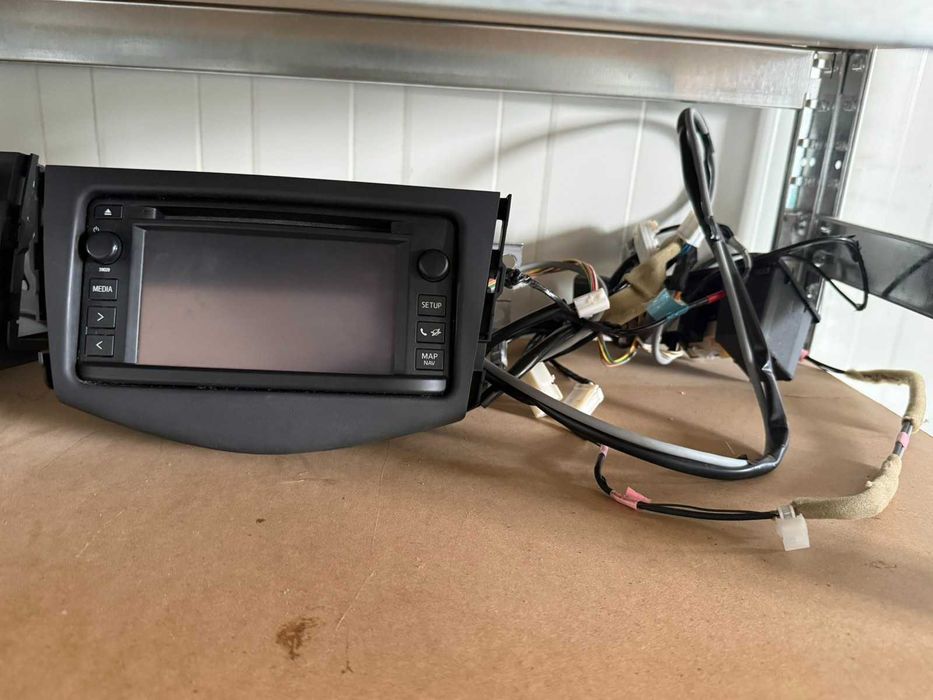 Навигация за Тойота Рав4 , Toyota Rav4 06-012г