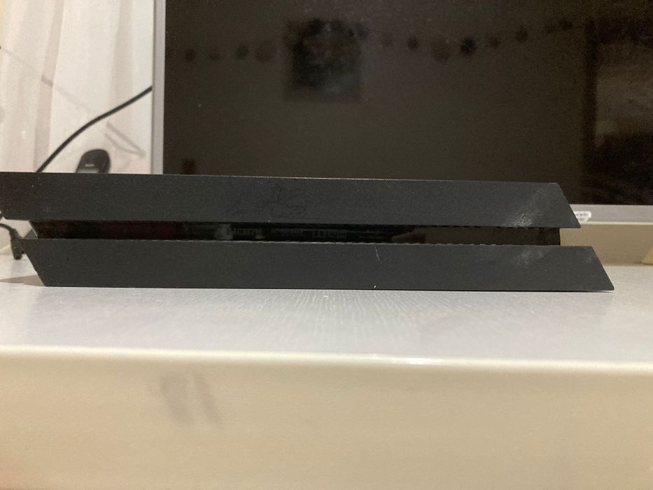 Vanzare PlayStation 4