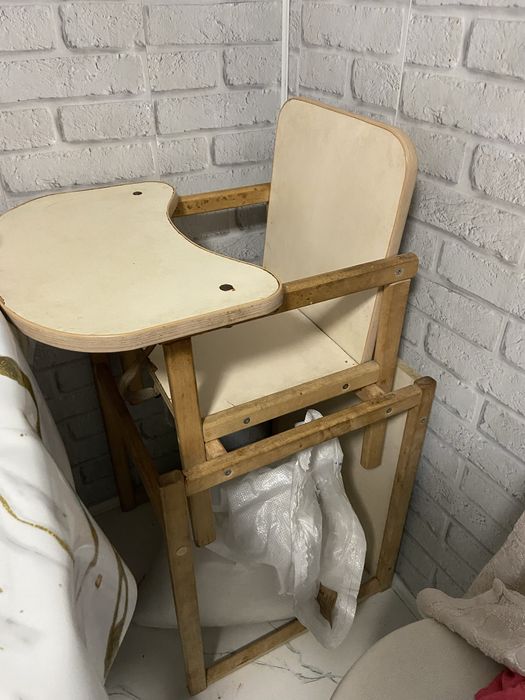 Продам стульчик для кормления