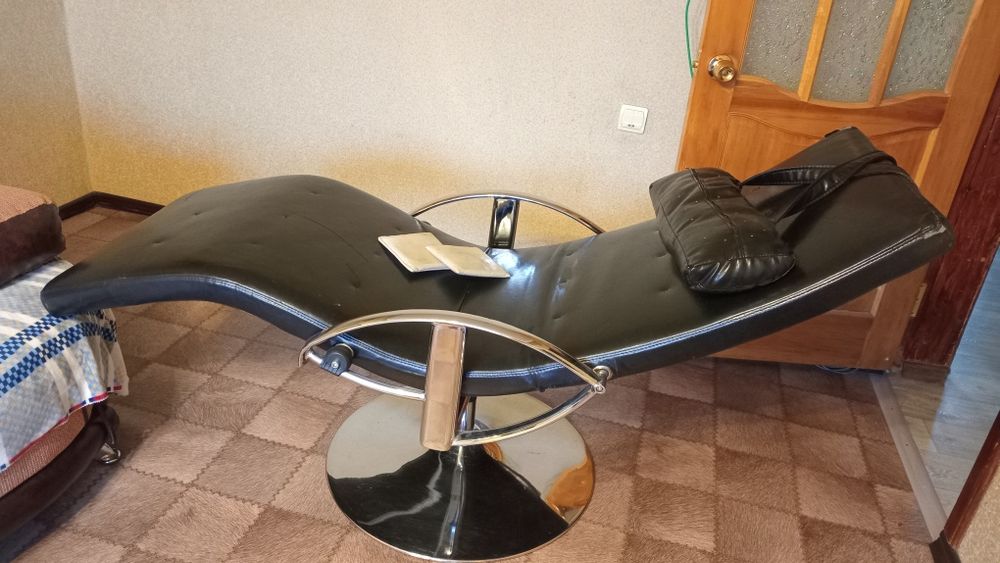 Продам кресло б/у