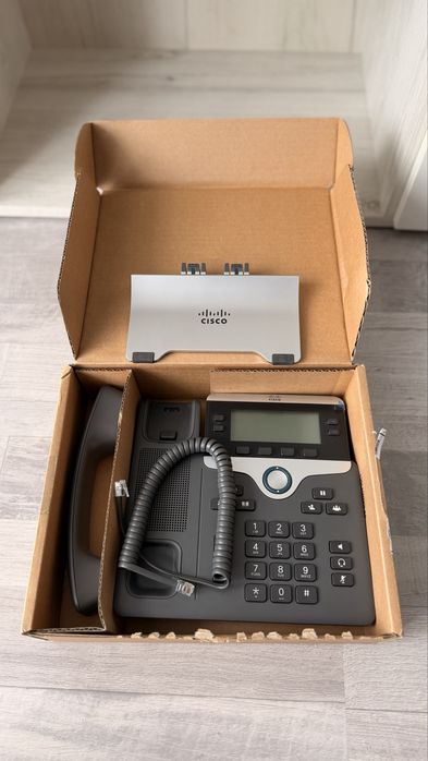Vand telefon fix Cisco model CP-7841 cu VoIP