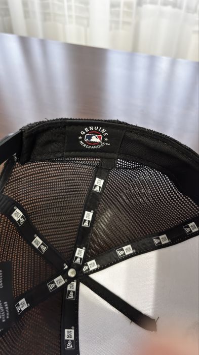 Sapca New Era Chicago White Sox trucker hat