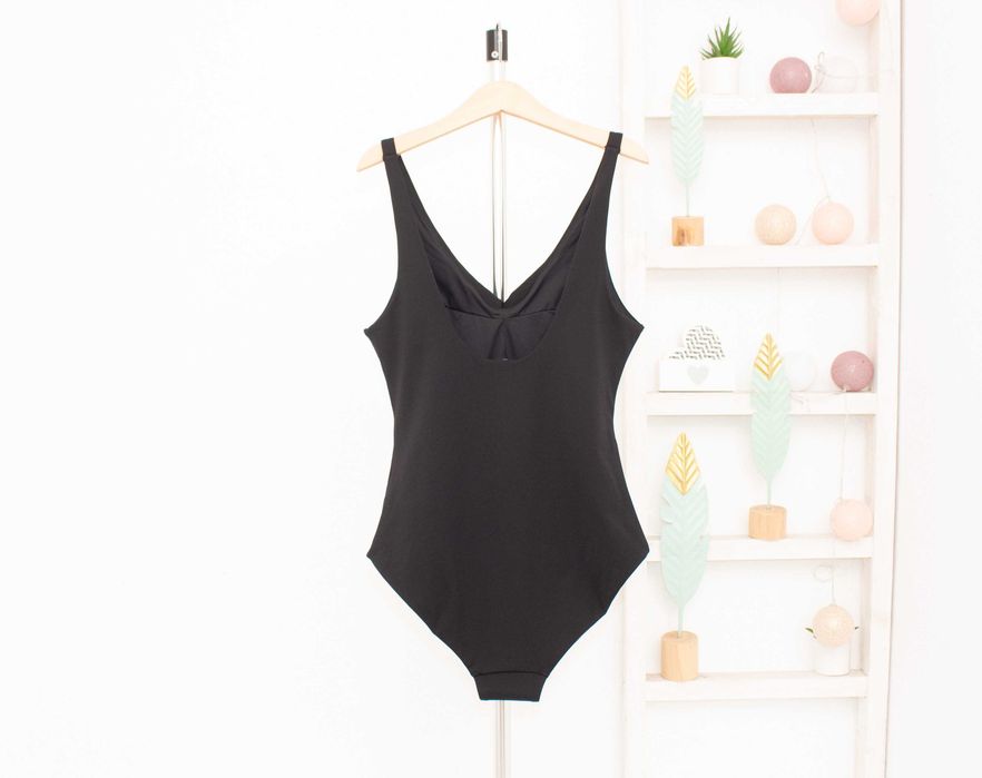 COS дамски цял бански костюм черен twist front 34