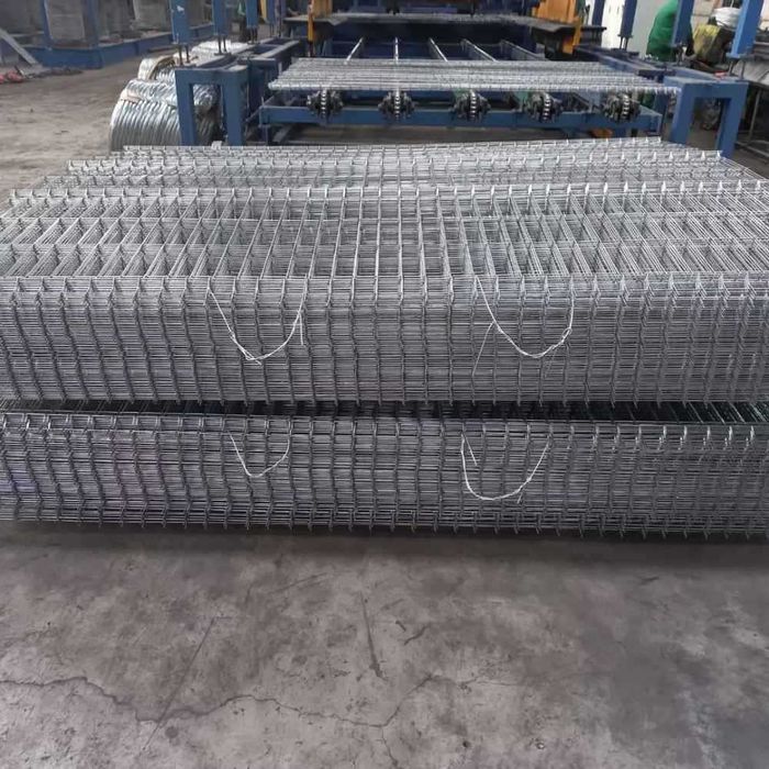 Plasa/ panou bordurat /TEAVA/ STALP 3.5-4.9MM/Zincat /Verde/Gri