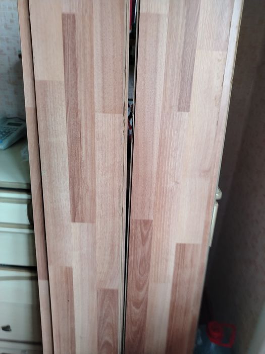 Продам ламинат..