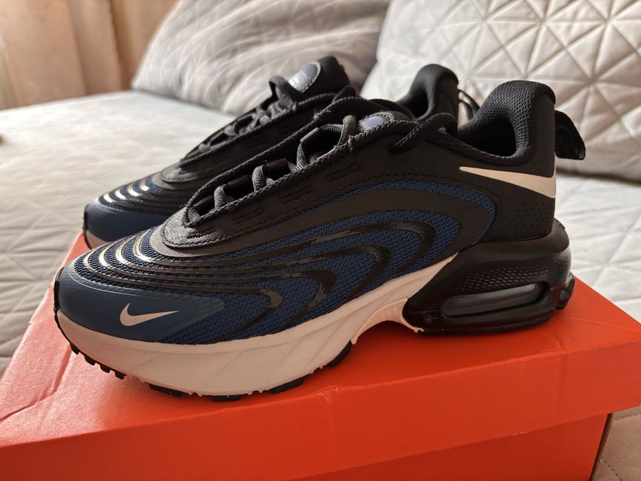 Nike Air Max Fire