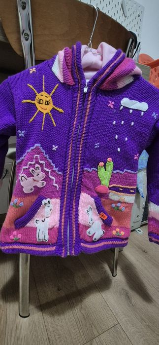 Jacheta cu gluga crosetata