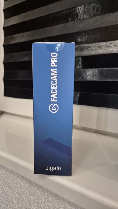 Elgato Facecam Pro - Cameră Web Premium 4K la 60 FPS - Nouă, Sigilată