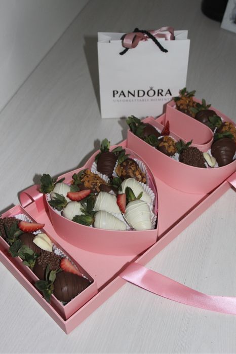 Фотоаппарат канон 550D