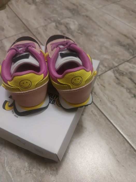 Оригинални децки маратонки за момиче