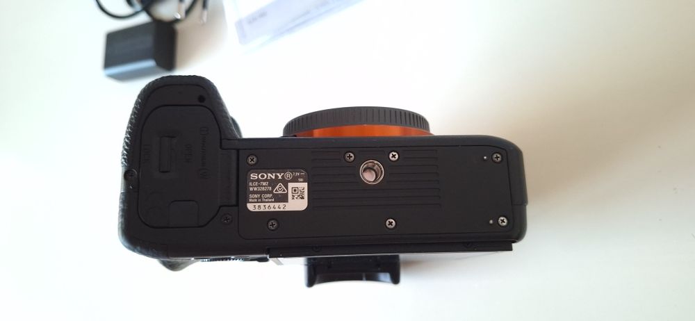 Sony A7 II                    .