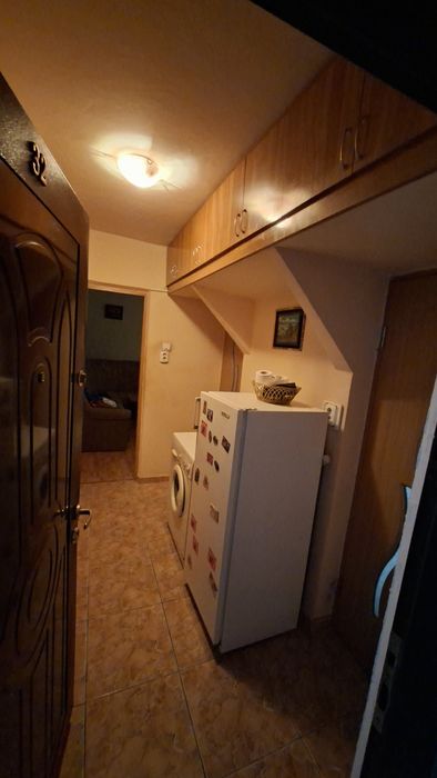 Vand apartament 2 camere