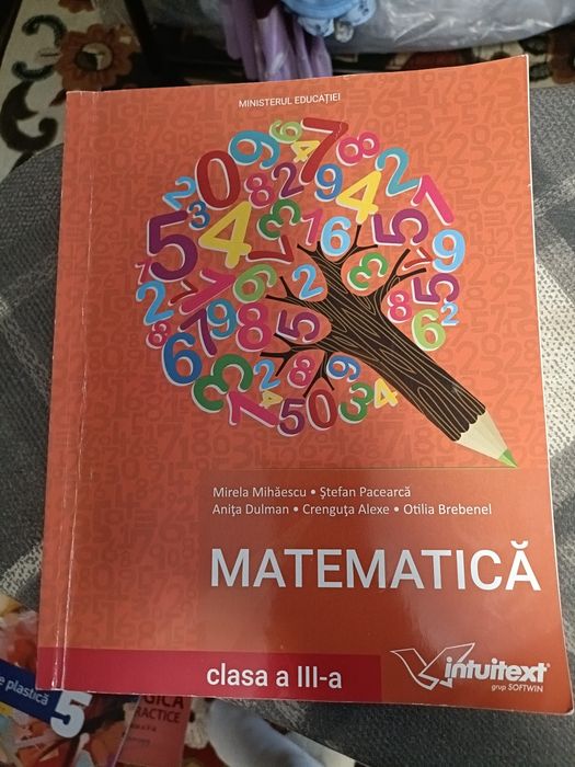 Vând carte matematică Intuitext