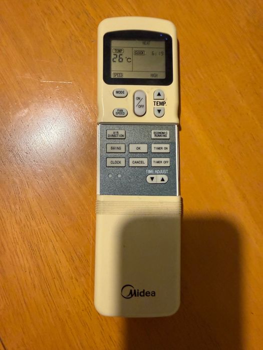 Дистанционно за климатик Midea