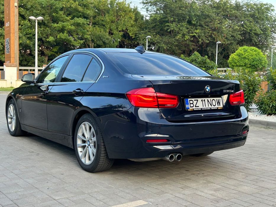 Bmw 330e Luxury Line