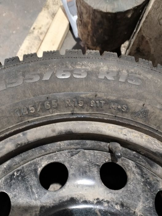 Продам зимние колеса