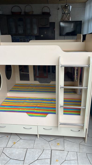 Двух ярусные кровати