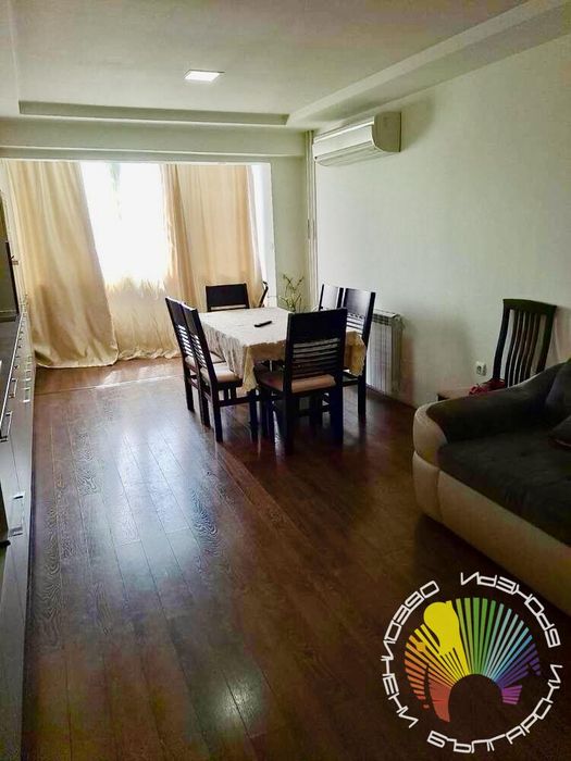 Дава се под наем Тристаен апартамент в Бургас, Славейков - 68 кв.м за 510 € - Снимка #2