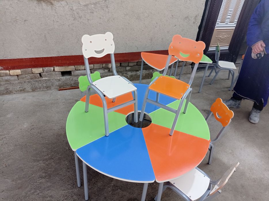 Detiski stol stul kiravatchalar