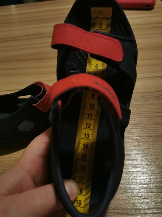 Sandale Crocs J 1