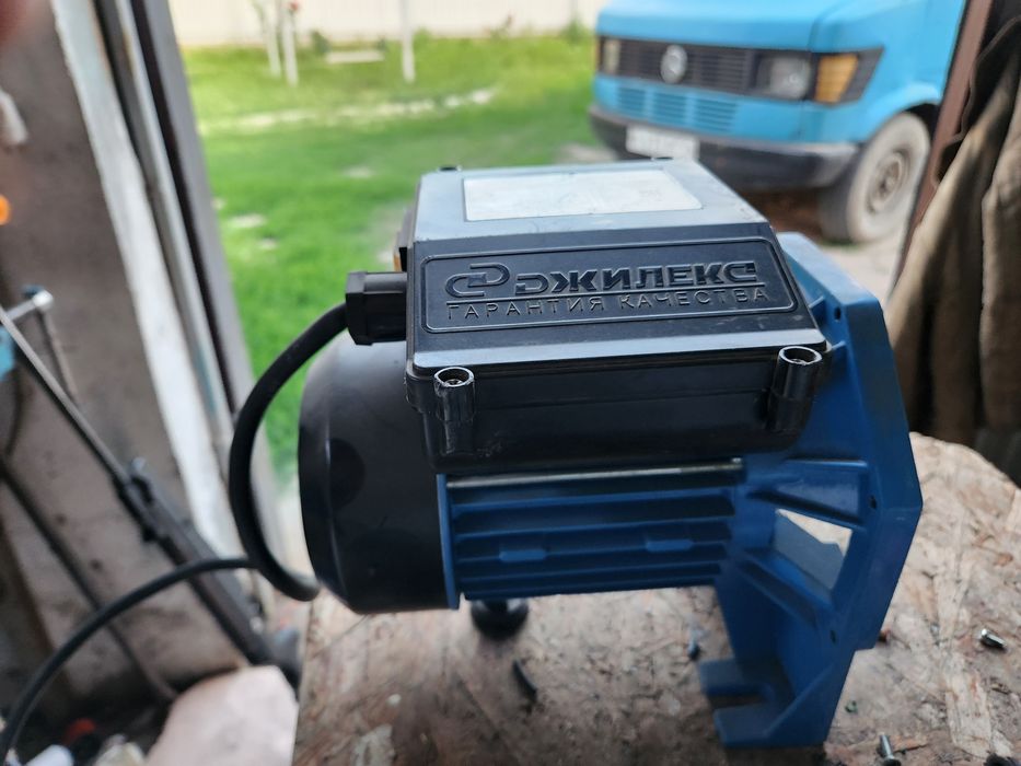 Продам электро мотор.