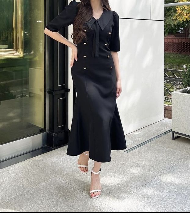 Черное платье в размере С