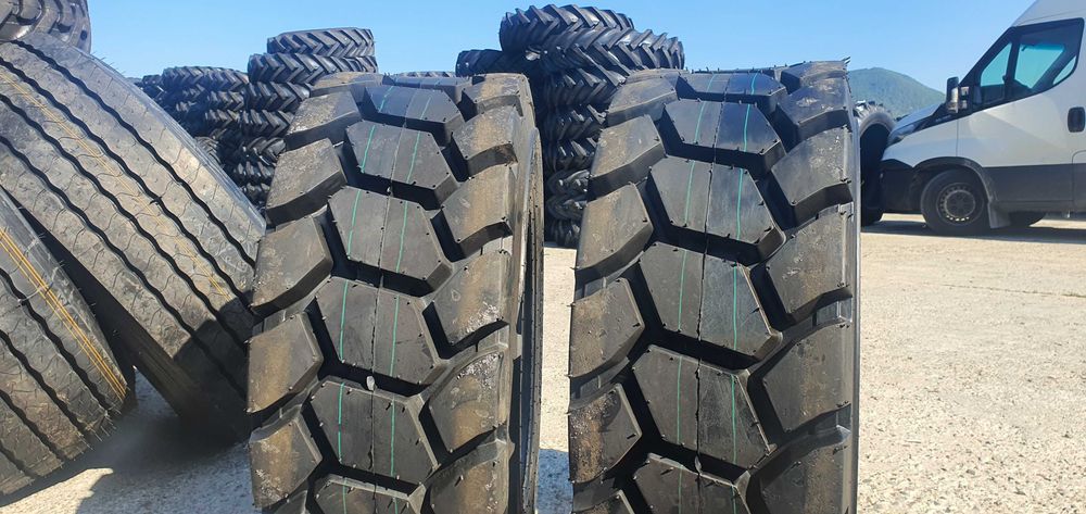 12-16.5 cauciucuri noi profil de asfalt pentru BOBCAT CTS6