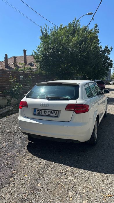 Audi A3 2010 1.6 motorina