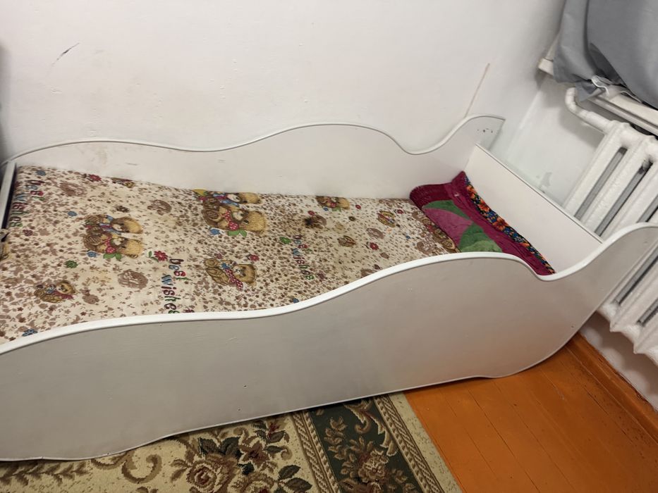 Продам детскую кровать
