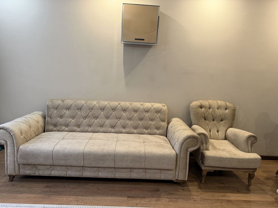 Продам диван с креслом