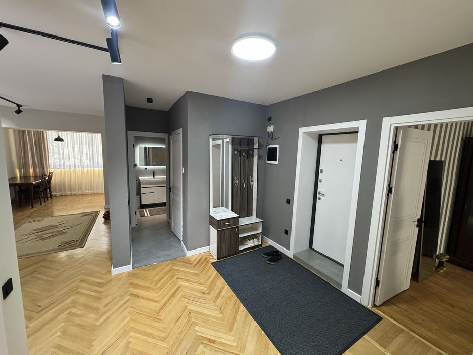 4/2/4 Ц-1,Центр! Массив Ц-1,цена-147.000 $