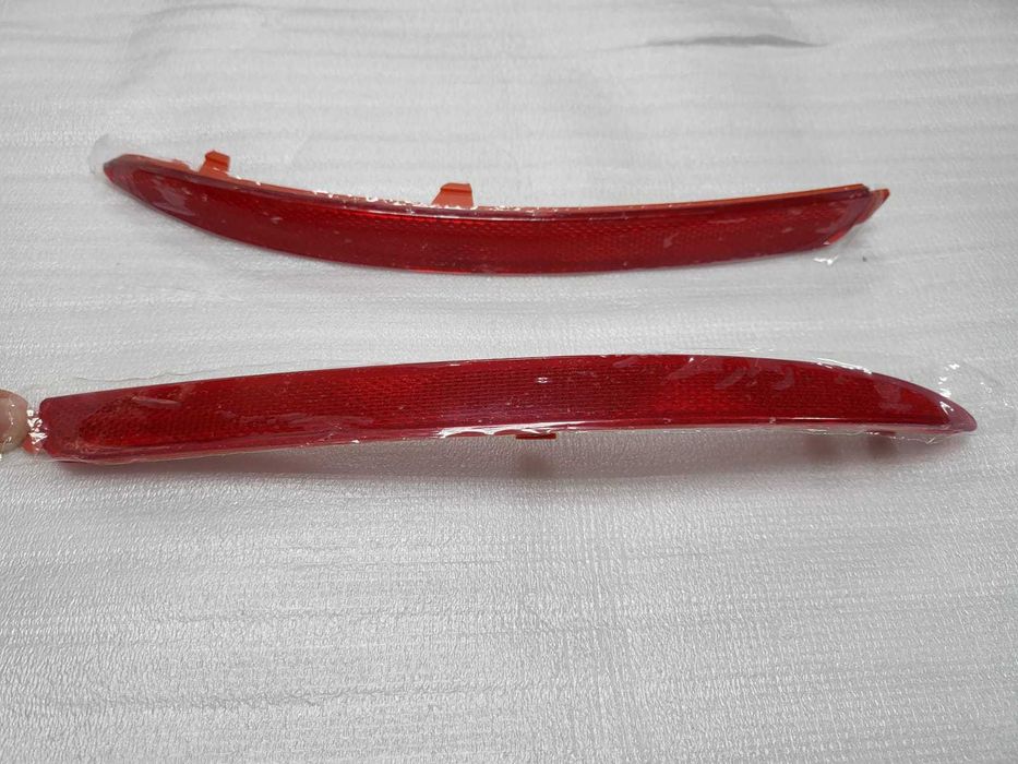 Отражатель заднего бампера Skoda Oktavia A5