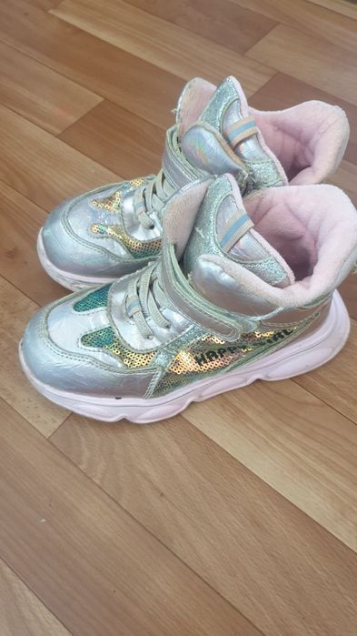 Обувь детская разная