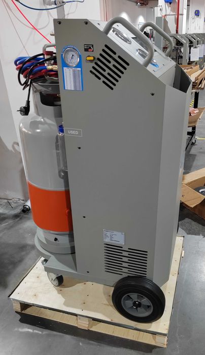 Станция за климатици на автомобили, камиони, комбайни и трактори