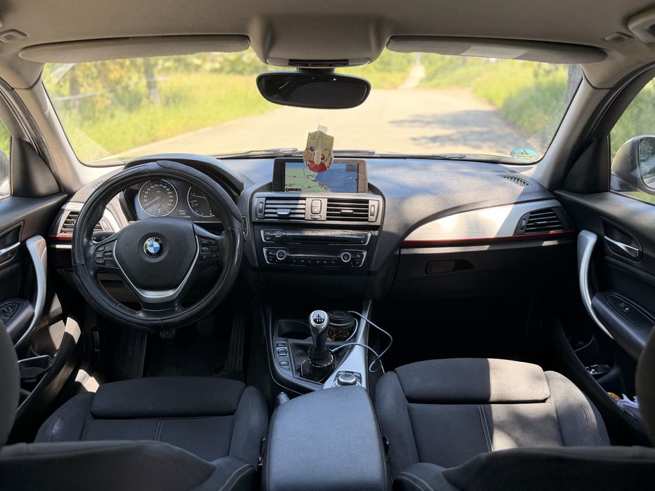 BMW 1 Series 2011 — imagine 3