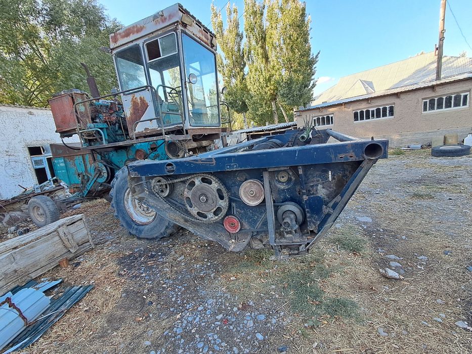 Жатка самаходная