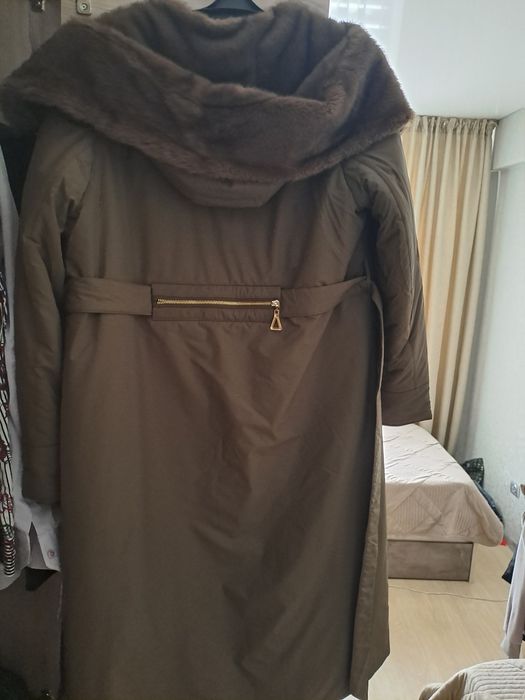 Продам. 48 размер.