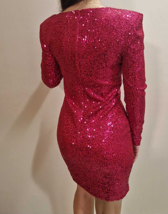 Чисто нова рокля на Mango